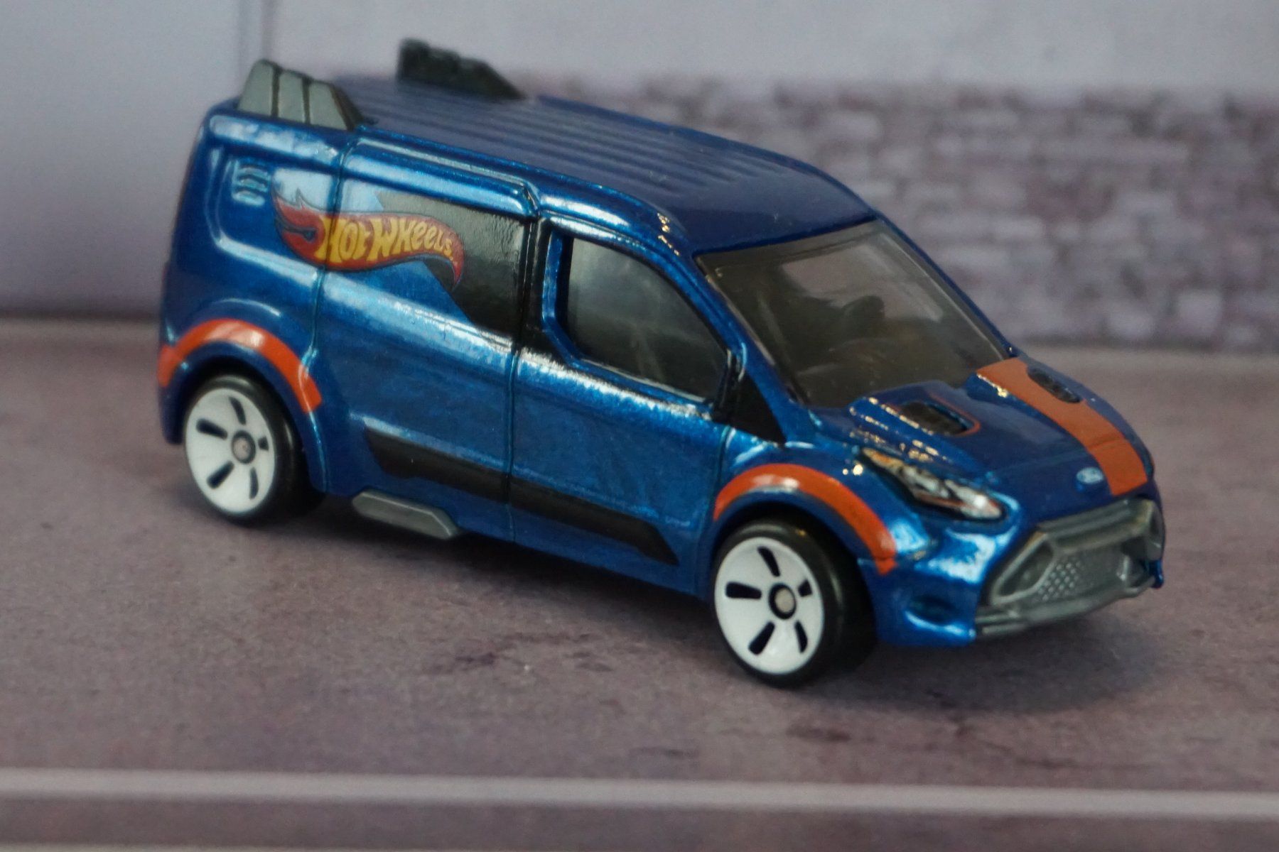 Hot Wheels Modellini d'auto: HotWheels Ford Transit Connect COOL !!!!!!!!!!!!!!! – Usato da Reiden venduto da Doppeldecker69