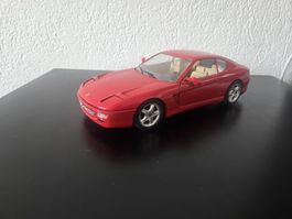 ferrari 1:18