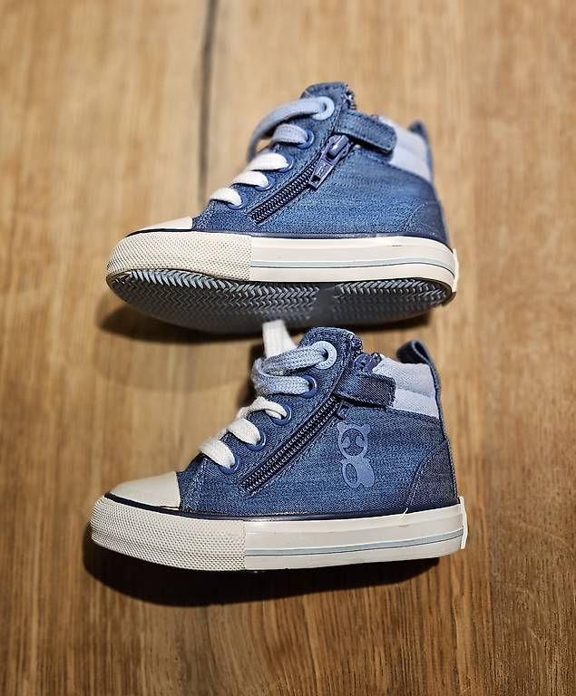 Scarpe per ragazzi: Schuhe, Finken 16-19 – Usato da Winterthur venduto da sim_g6ny 2