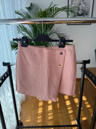 skort (s)