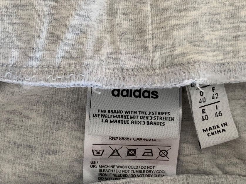Adidas Leggings: Adidas Leggins De 40 Fr 42 – Gebraucht aus Buchs SG von Sunie 2