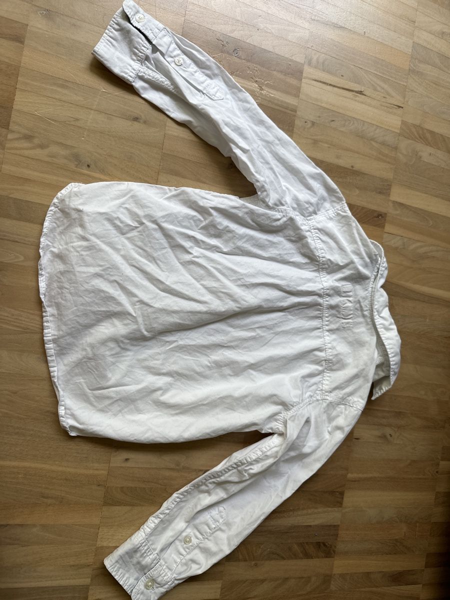 H&M Hemden, T-Shirts & Polos: Weisses Hemd 104cm – Gebraucht aus Zürich von chemostat 1