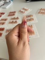 Press-on nail  - New - Medium Almond - size M