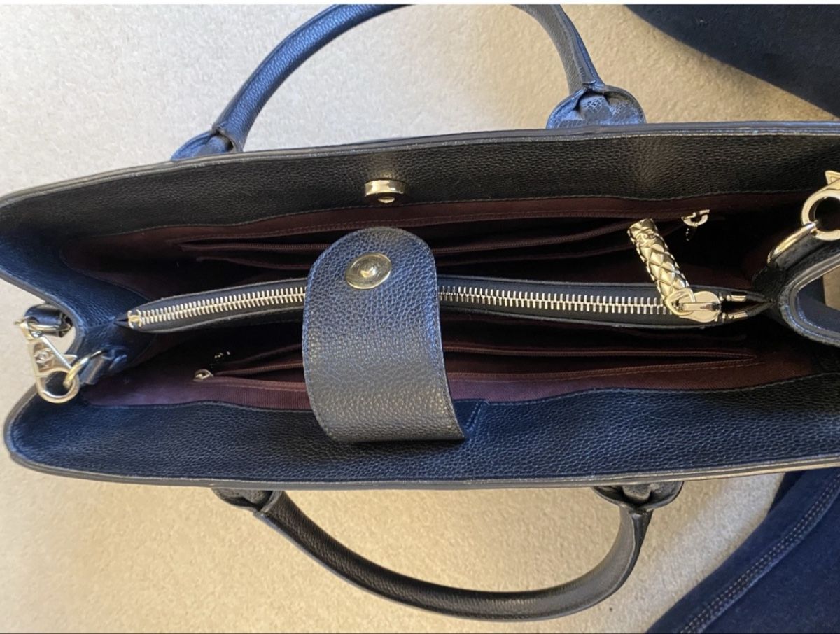 Borse: Chanel Leather Bag – Nuovo (secondo la descrizione) da Allschwil venduto da 197_r5w9 1