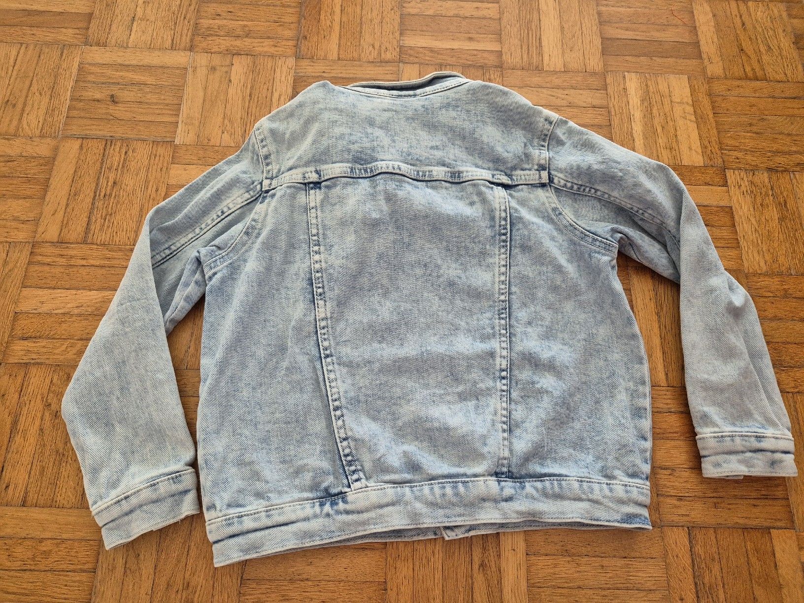 Jacken & Mäntel: Jeansjacke Gr. 128 – Gebraucht aus Kappel SO von tiger1921 1