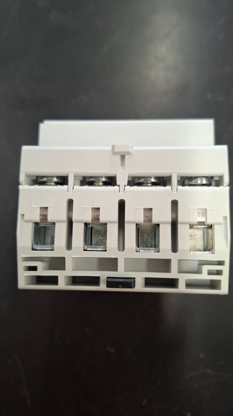 Componenti elettronici: Schrack Fehlerstromschutzschalter 25A 30mA 4pol Typ A neu – Usato da Dietikon venduto da mis_brocki 2