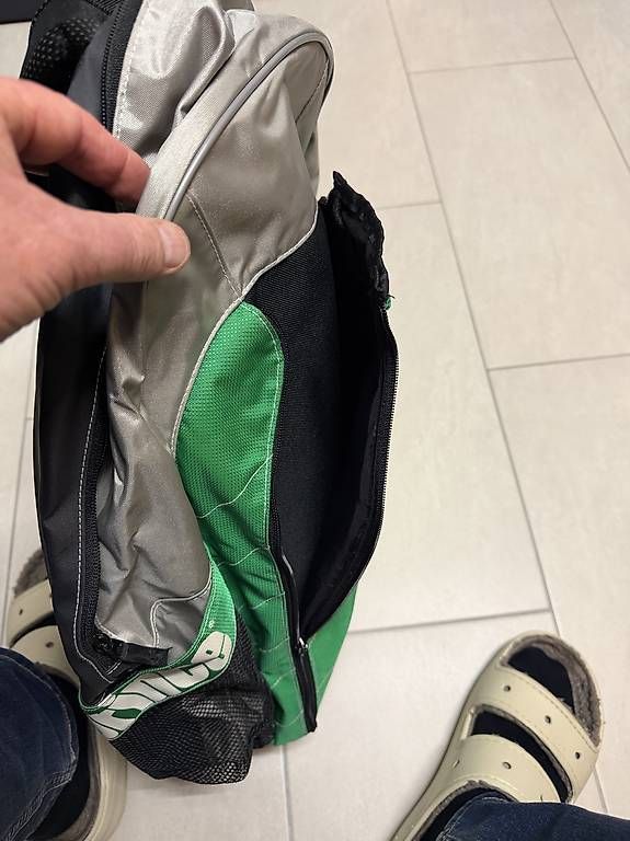 Zaini: Tennisschläger-Rucksack – Usato da Horgen venduto da Jaromir6 1