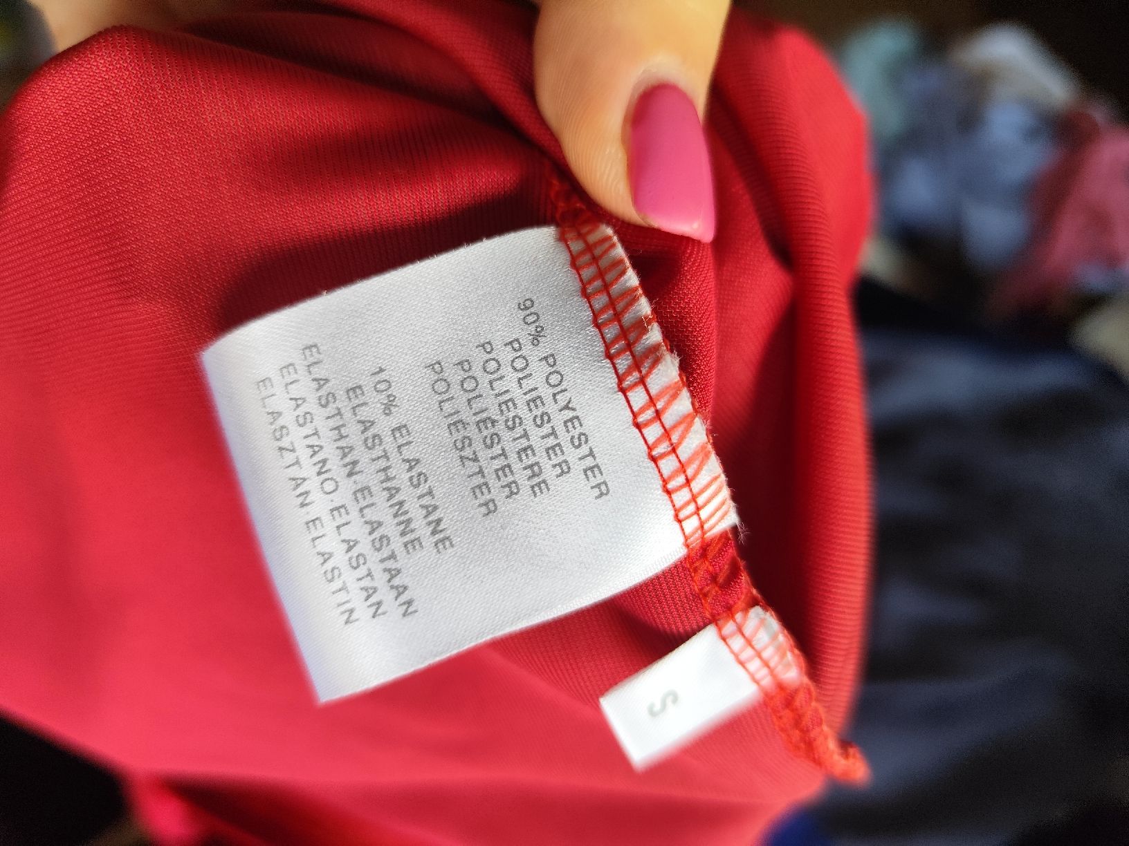 Tops: Velvet Ruched Top Red Size S – D'occasion à Mägenwil par VintageGirly 6