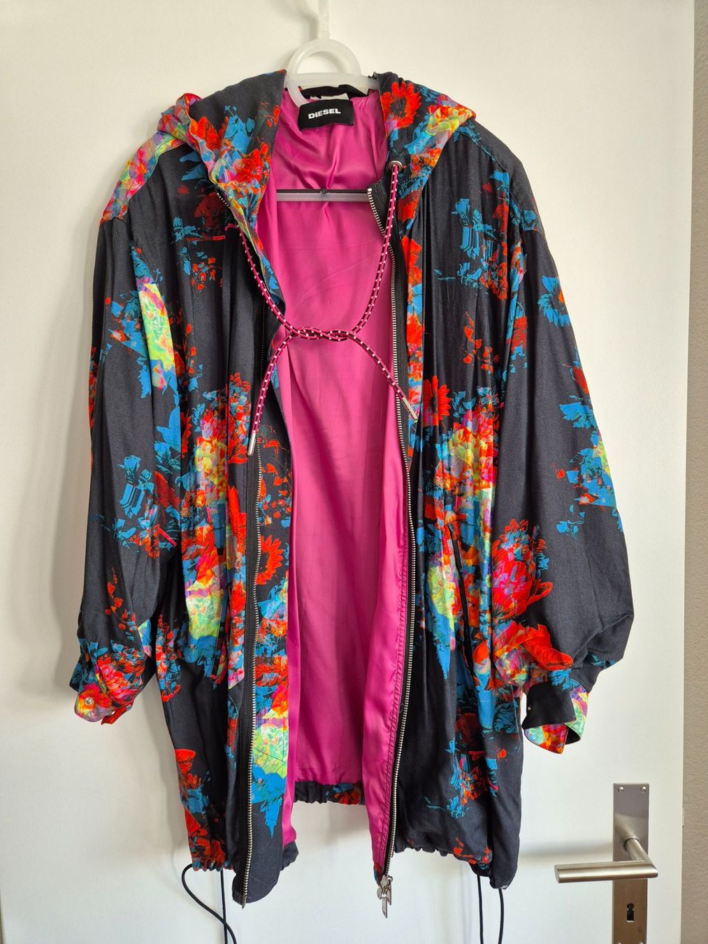 Diesel Giacche: Diesel Sommerjacke mit Blumenmuster – Usato da Langenthal venduto da baesa 2