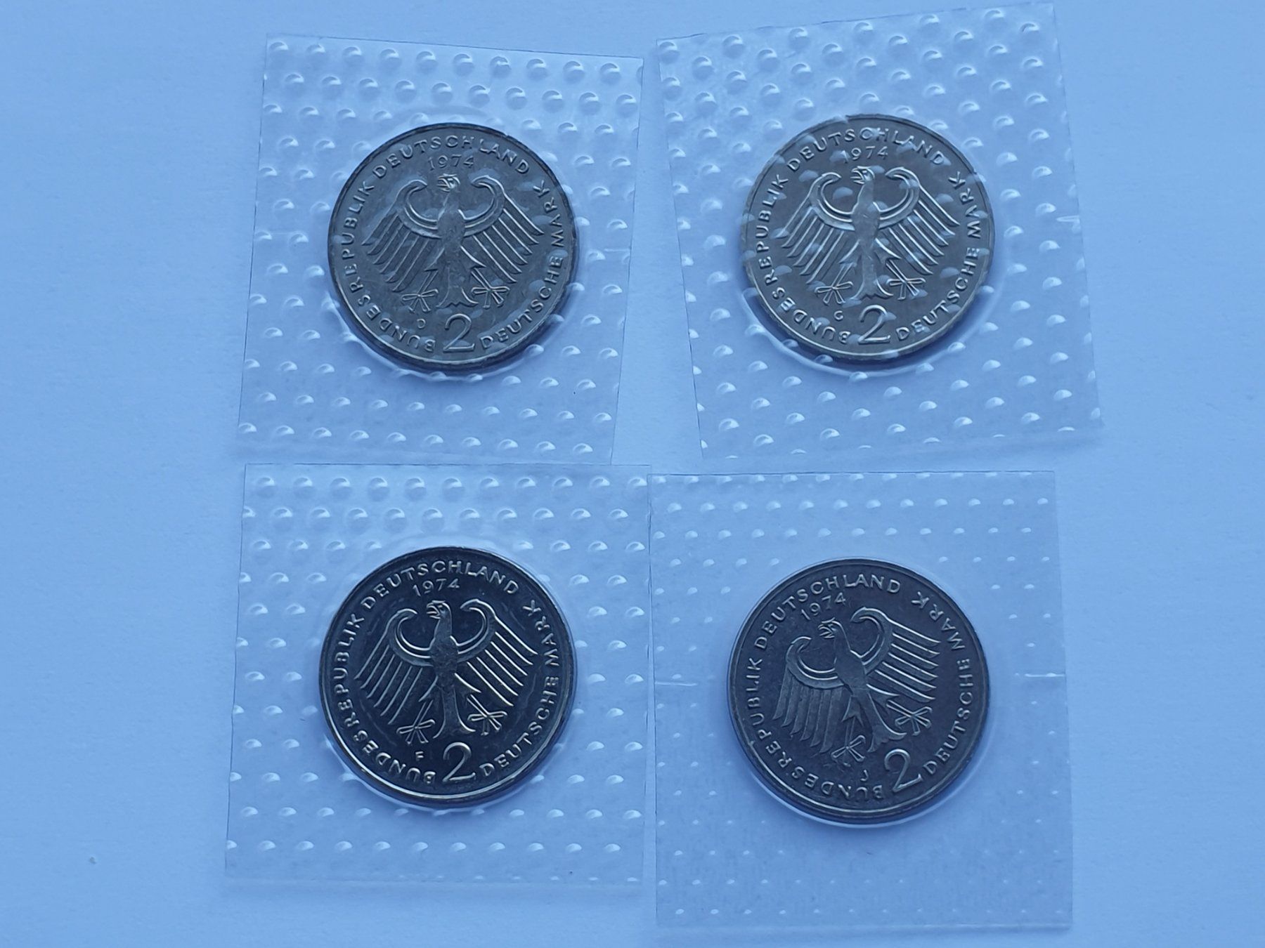 Tutti le monete: 2 DM 1974 Stgl D-F-G-J – Nuovo (secondo la descrizione) da Pravidondaz venduto da LVtik 1