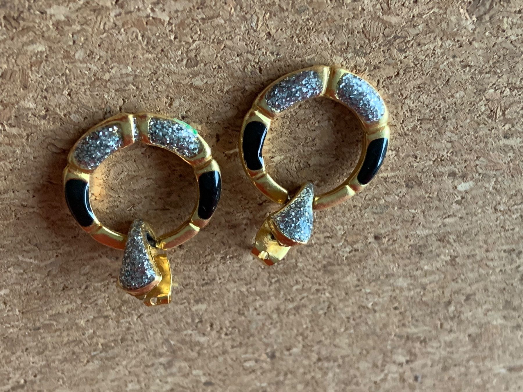 Boucles d'oreille: Ohrenplämper Fancy gold-glitzer-schwarz – Neuf (Voir description) à Dittingen par Bellevista 2