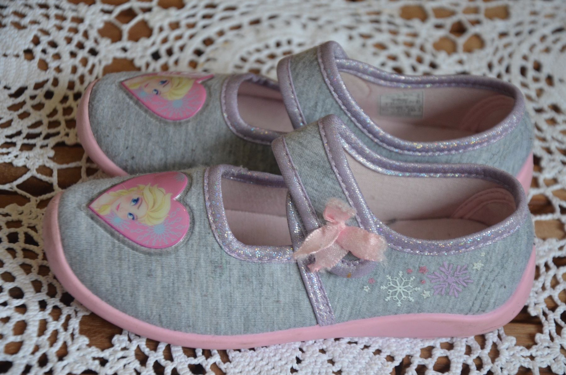 Scarpe per ragazze: NO 28 – Usato da Chiasso venduto da Dolly015