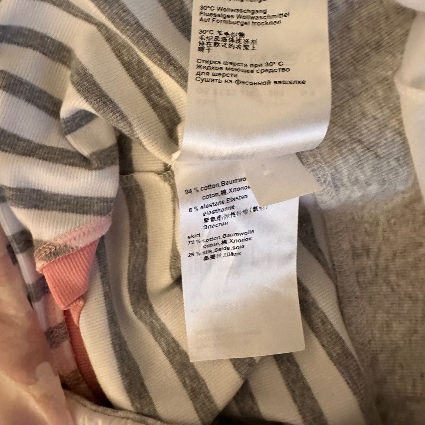 Marc Cain Vestiti: Marc Cain Kleid N5 wie neu – Nuovo (secondo la descrizione) da St. Gallen venduto da gag_6sxh 4