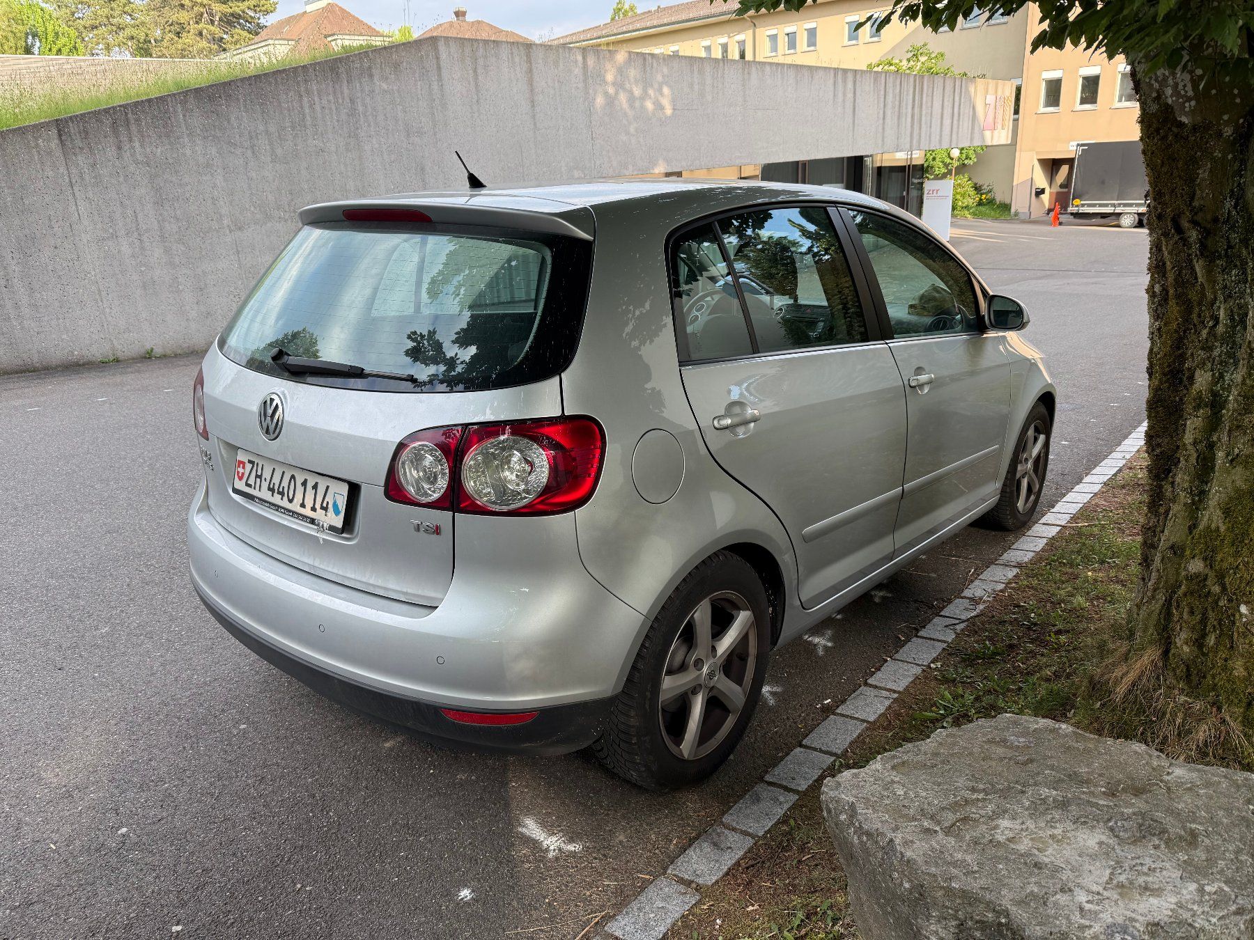 VW Automobili: VW Golf Plus 1.4 TSI – Usato da Rüti ZH venduto da amei1966 1