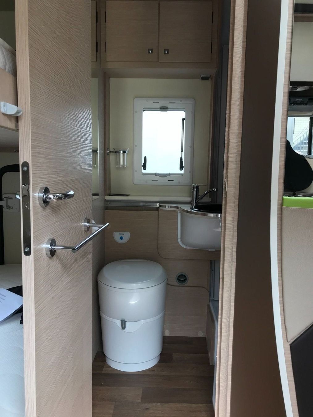 Mobilhome: Wohnmobil Forster A699 VB Alkoven – Usato da EINSIEDELN venduto da Matviienko 6