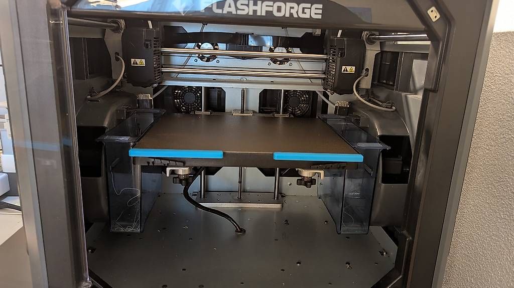 FlashForge Imprimante 3D: Flashforge Creator 3 IDEX Dual Extruder + PEI Platte – D'occasion à Küssnacht am Rigi par jessie-lee-blue 4