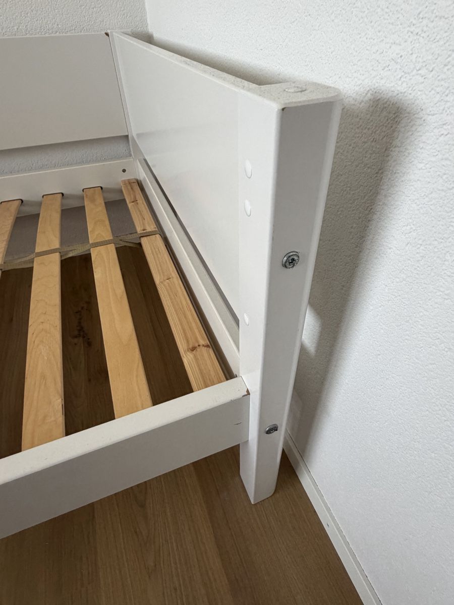 Flexa Letti: FlexaWeisses Kinderbett, 90x200 cm, mit Lattenrost – Usato da Kräiligen venduto da Chris_1983 2