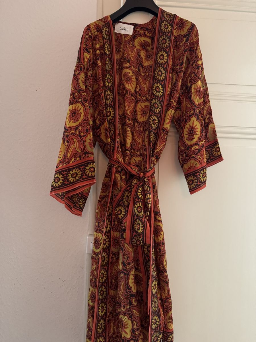 Art international: Kimono imprimée ba&sh taille unique  – Neuf (Voir description) à Genève par inf_2ggr