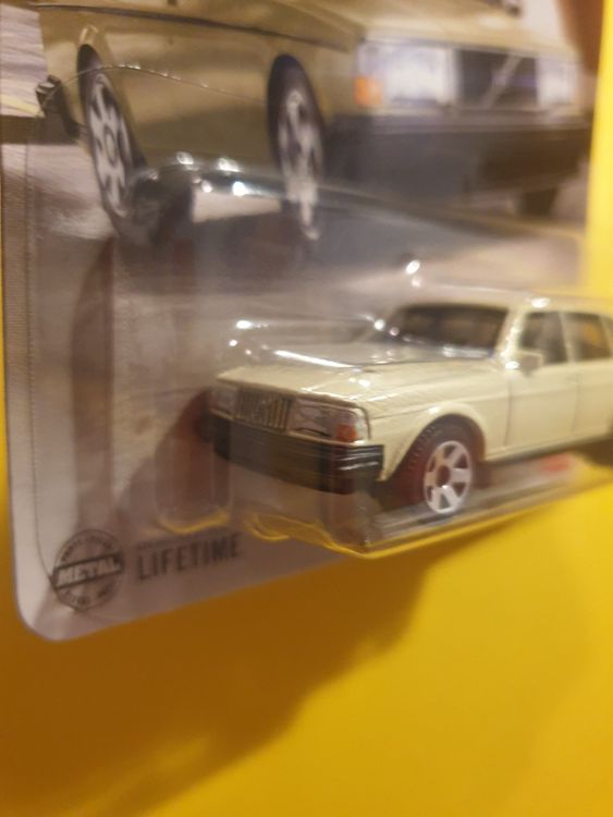 Matchbox 1986 Volvo 240 #122 Mainline 2025 Case M (In-Stock) New