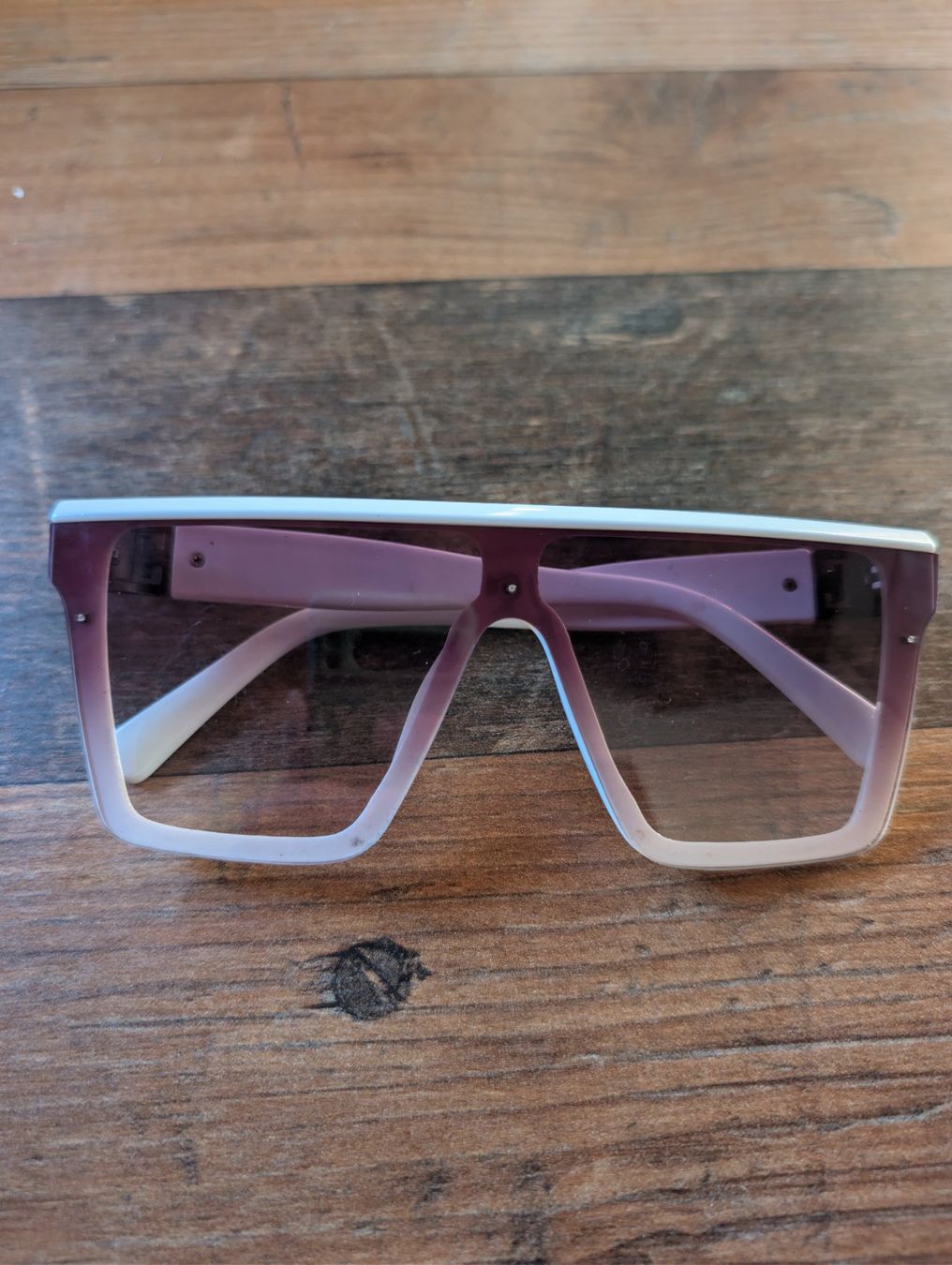 Occhiali & Lenti: Sonnenbrille Oversize weiss – Usato da Neuenhof venduto da mlw_w98j