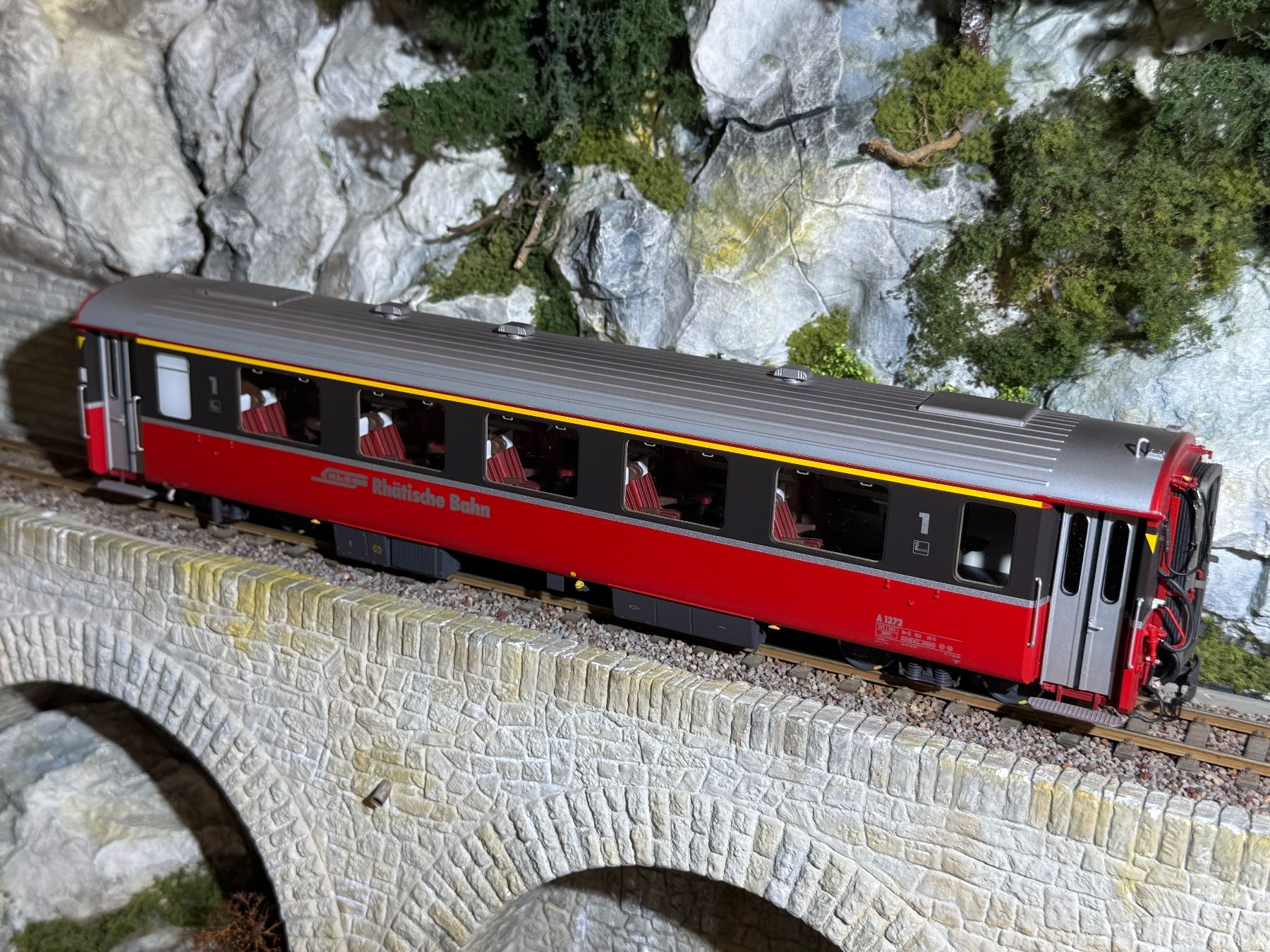 Modelleisenbahnen: Model Rail EW III, Bernina, Om – Gebraucht aus Krummenau von ferrotech 8