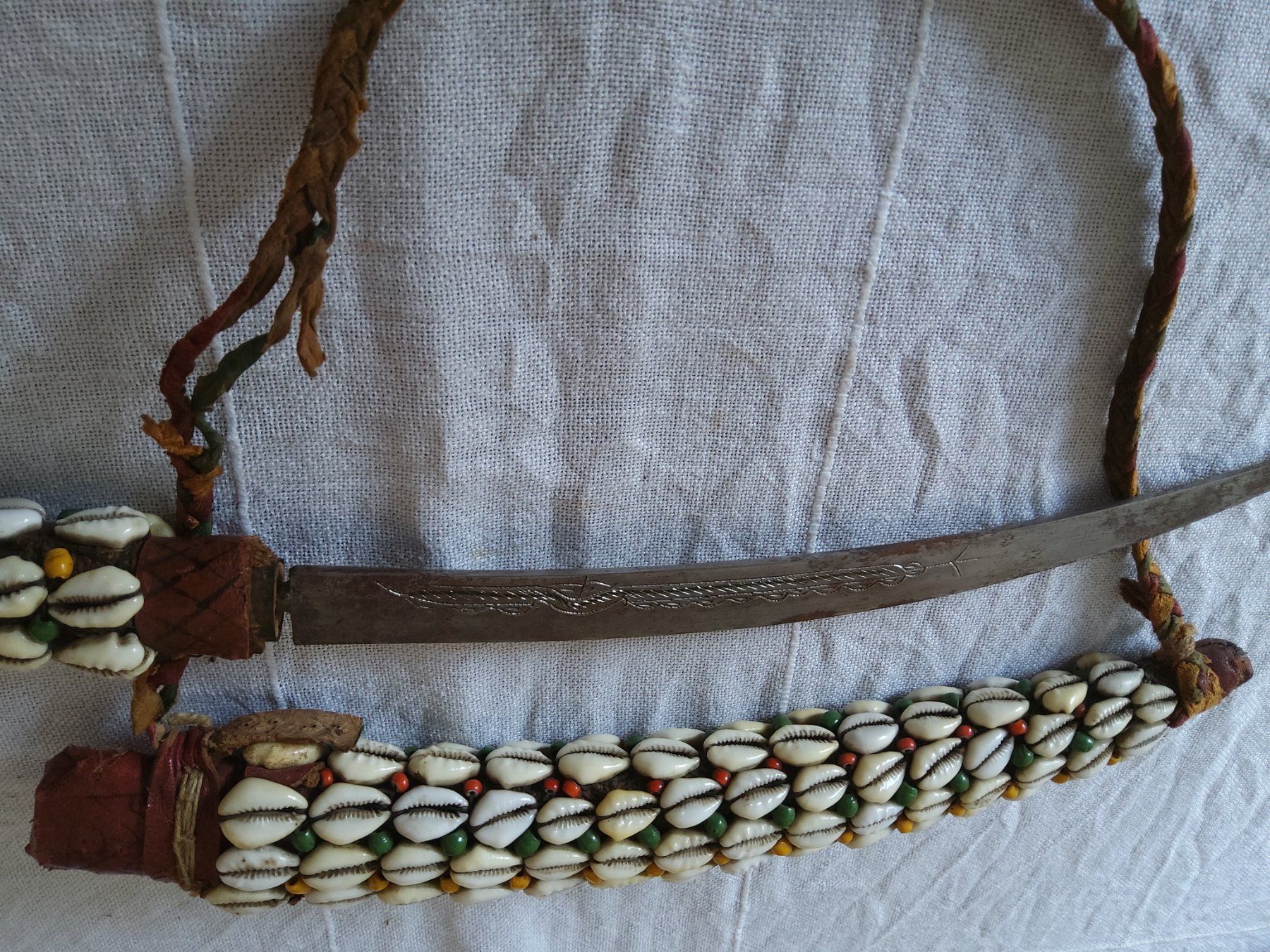 Posate: Alter Krummdolch mit Kaurimuscheln – Usato da Wald ZH venduto da mar_jk79 2