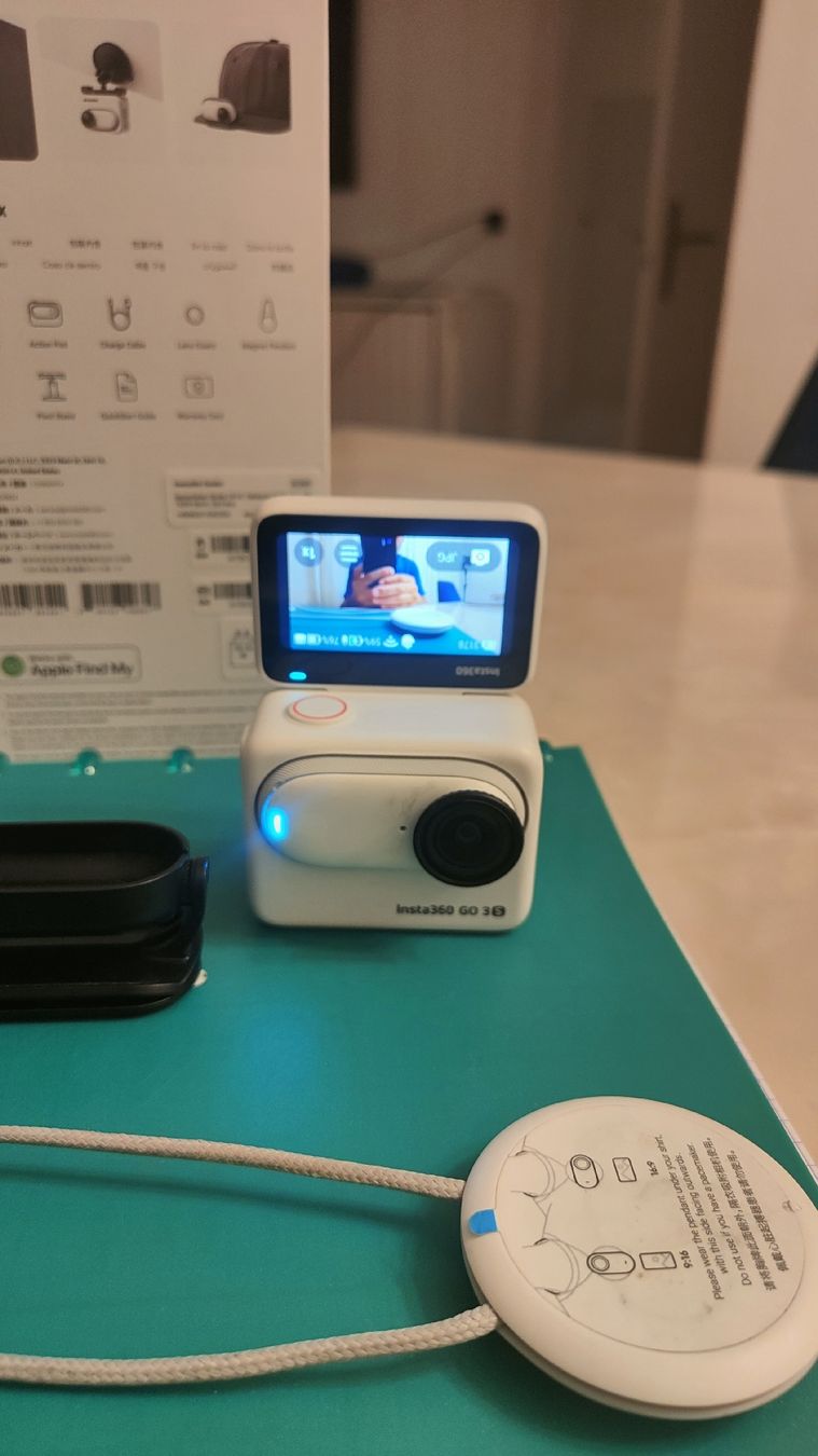 Insta360 Action Cam: Insta 360 Go 3S Action Camera  – Neuf (Voir description) à Ittigen par Nochnichtmec.
