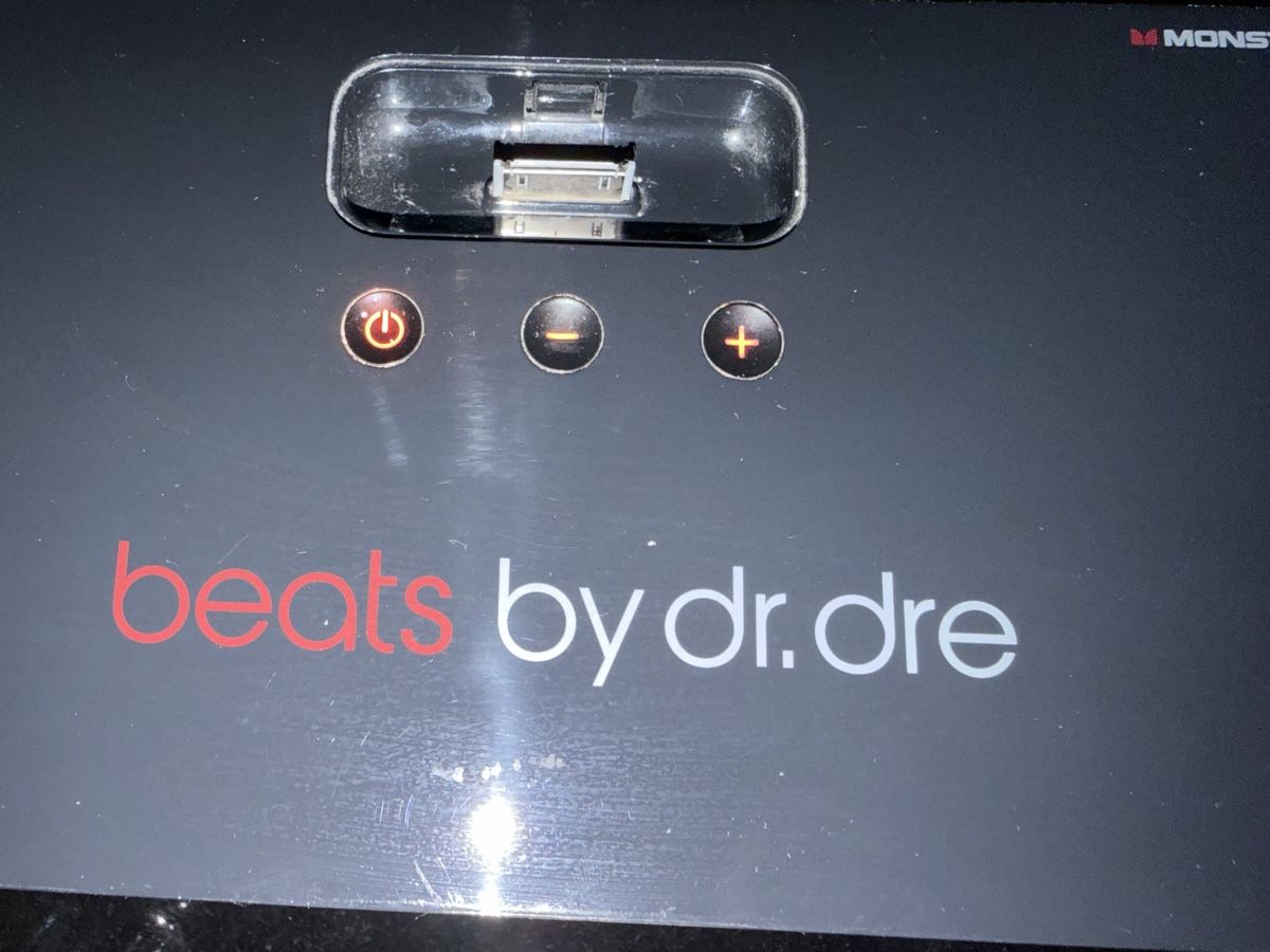 Beats Casse acustiche: Beats by Dr. Dre Beatbox Portable Lautsprecher, schwarz – Usato da Widnau venduto da Doctor_Hemp 4