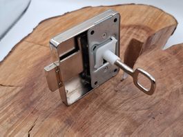 1 Möbel Schloss «HEUSSER» mit Schlüssel, DM5cm (3862#MBS3)