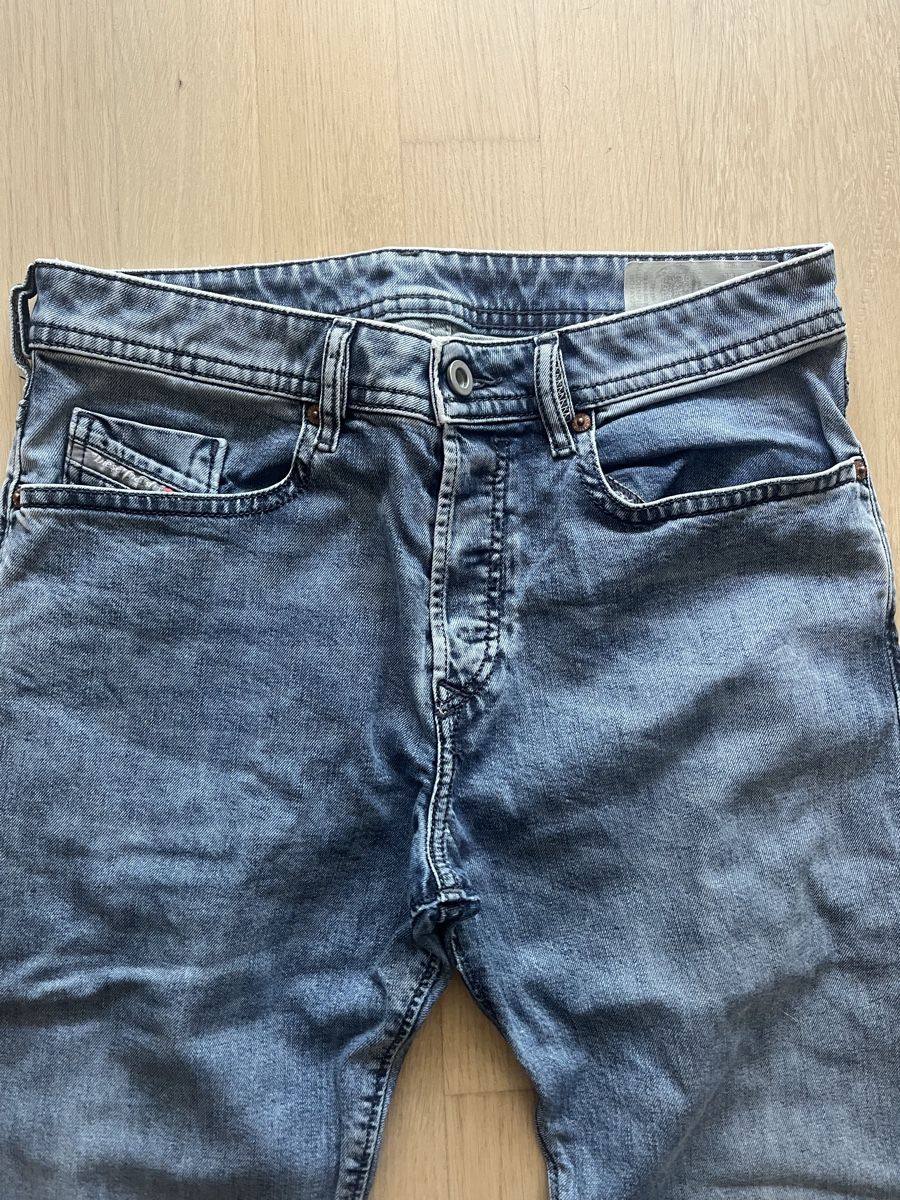Diesel Jeans: Jean Diesel – D'occasion à Vevey par emi_m2vr