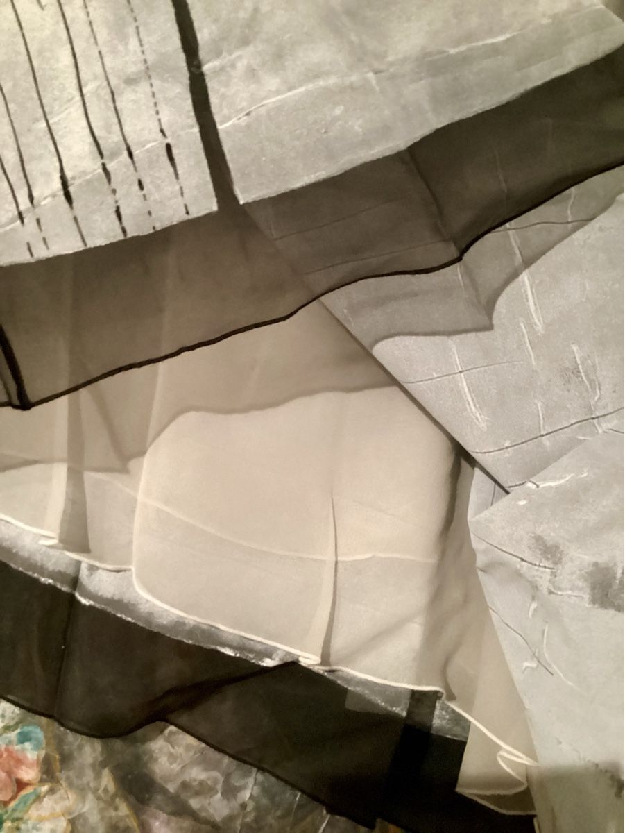 Gonne: DESIGN Rock, Gr. 42 - 44 - 46 da mit Elastik in Taille – Usato da Bellinzona venduto da wav_72pt 5