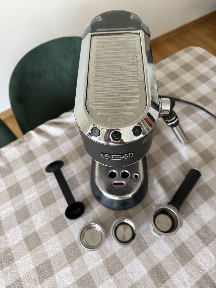 De'Longhi Macchine per caffè & Macchine per espresso: DeLonghi Dedica Espresso Machine used – Usato da Zollikerberg venduto da bar_956f 2