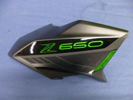 Kawasaki Z650 / 2023 Kühlerabdeckung rechts