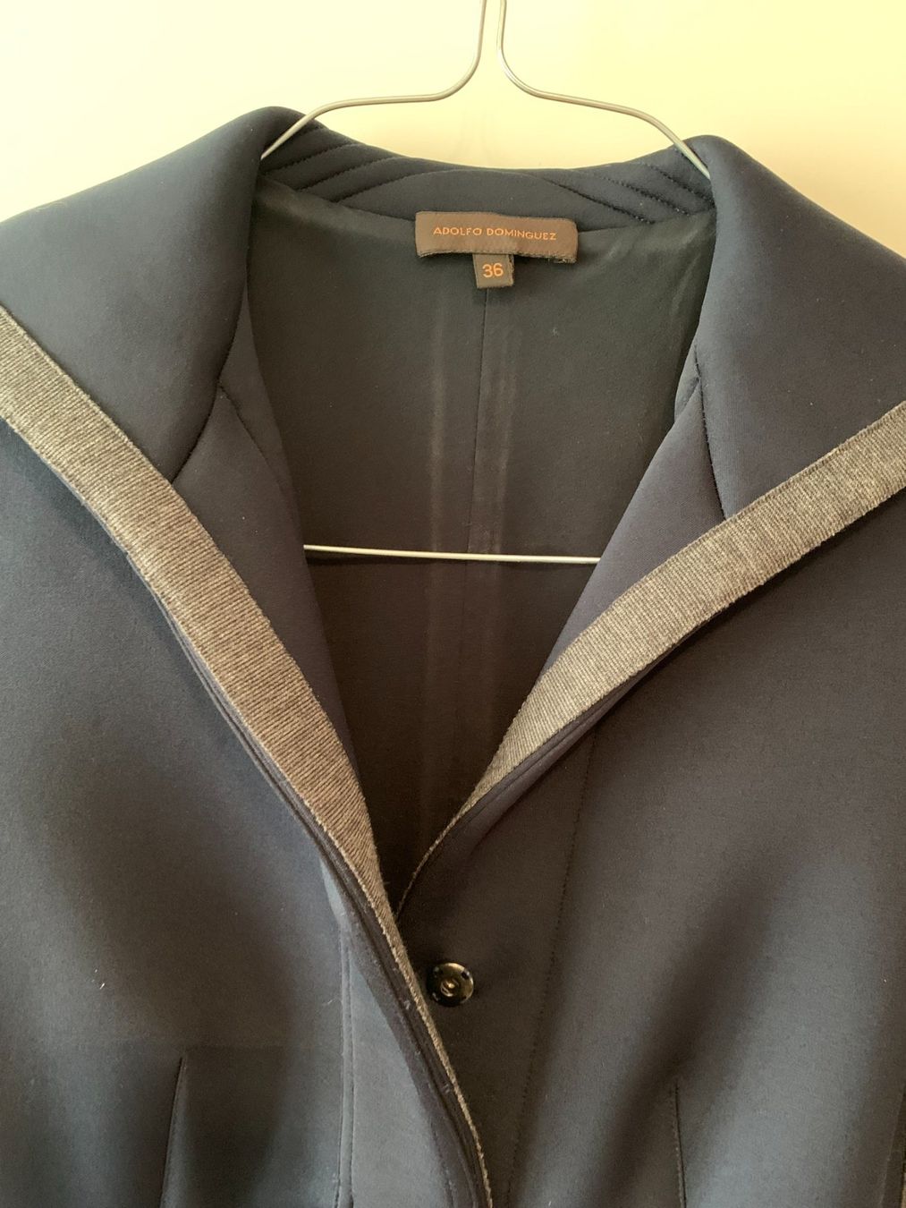 Vestiti: Adolfo Dominguez elegantes sportliches Kleid – Usato da Rüschlikon venduto da Brixen07 5