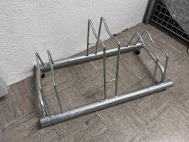 Bicycle Parking Stand for 3 Bikes. Metal. Silver