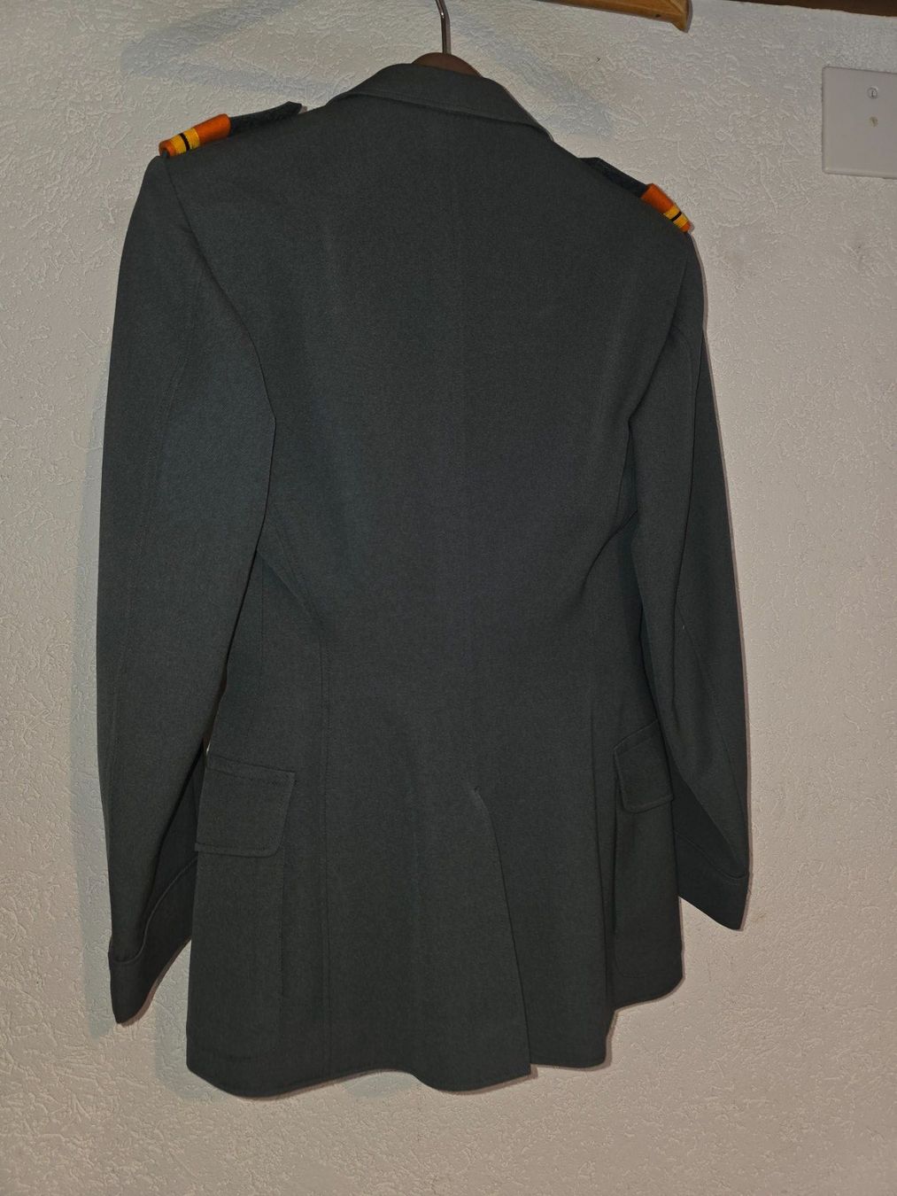 Schweizer Armee Uniformi: Uniform CH-Armee > Waffenrock & Hose  /Ordonnanz 49 oder 72 – Usato da Obermumpf venduto da oiskypoisky 4