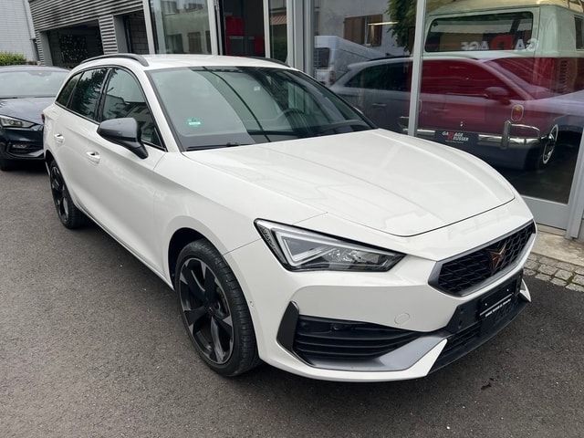 Stilvolle Cupra Leon Sportstourer Gebraucht Bilder