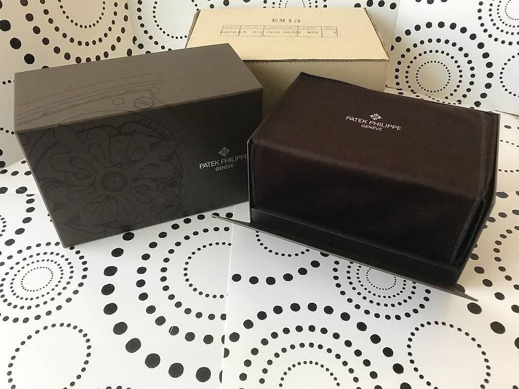 Patek Philippe Uhrenboxen: PATEK PHILIPPE ORIGINAL - WATCH CASE BOX ECRIN SCHACHTEL !!! – Gebraucht aus Epalinges von dream-watch 1