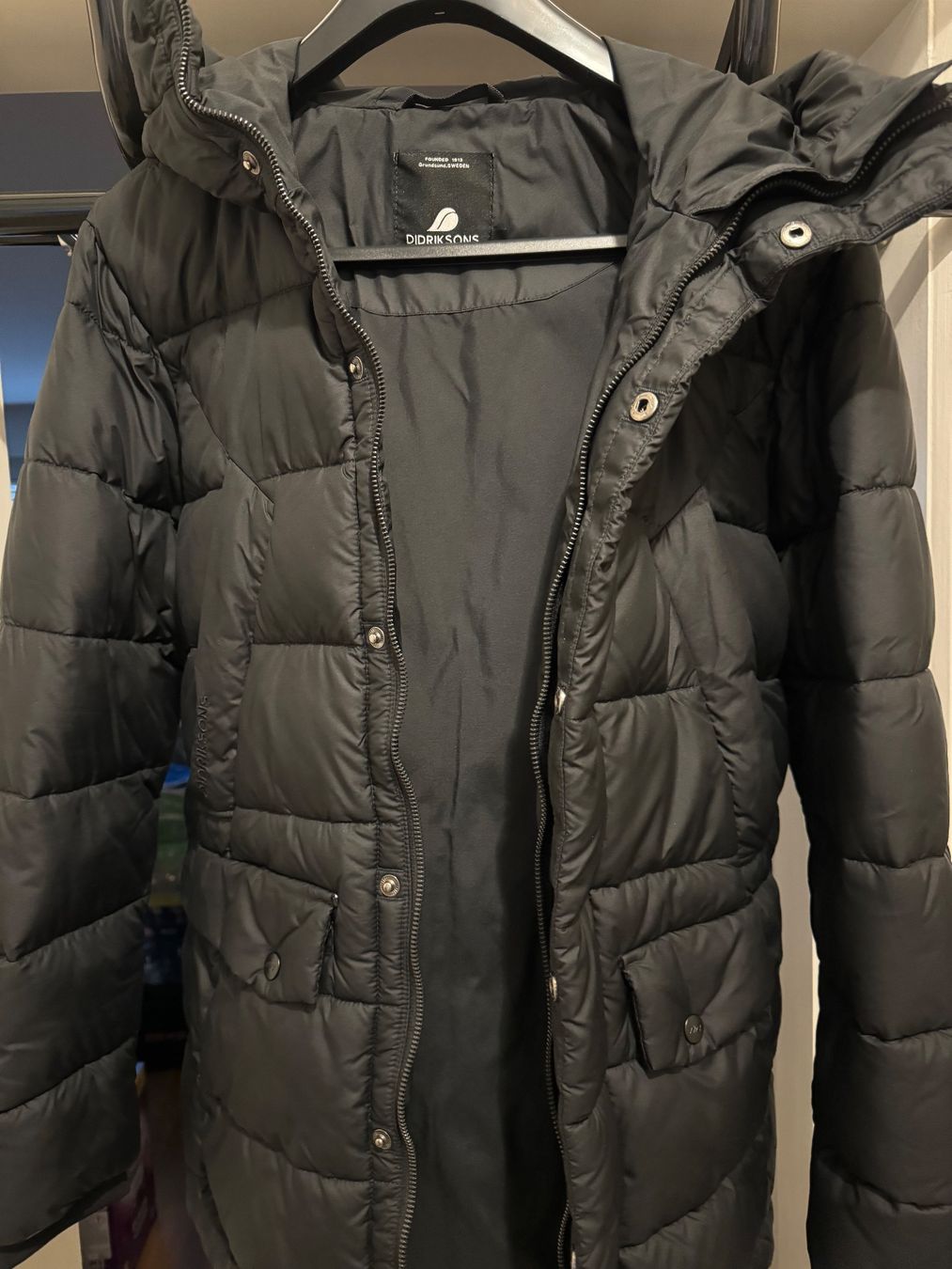 Didriksons Jacken: DIDRIKSONS Urban Winterjacke | Gr. S – Gebraucht aus Allschwil von KShing 3