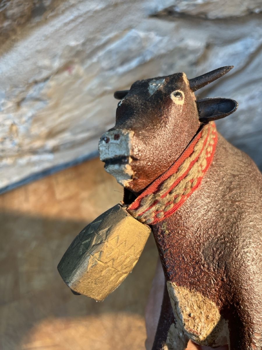 Statuette: Sehr alte Hand geschnitzte Kuh  – Usato da Brienz BE venduto da hey_z9vg 5