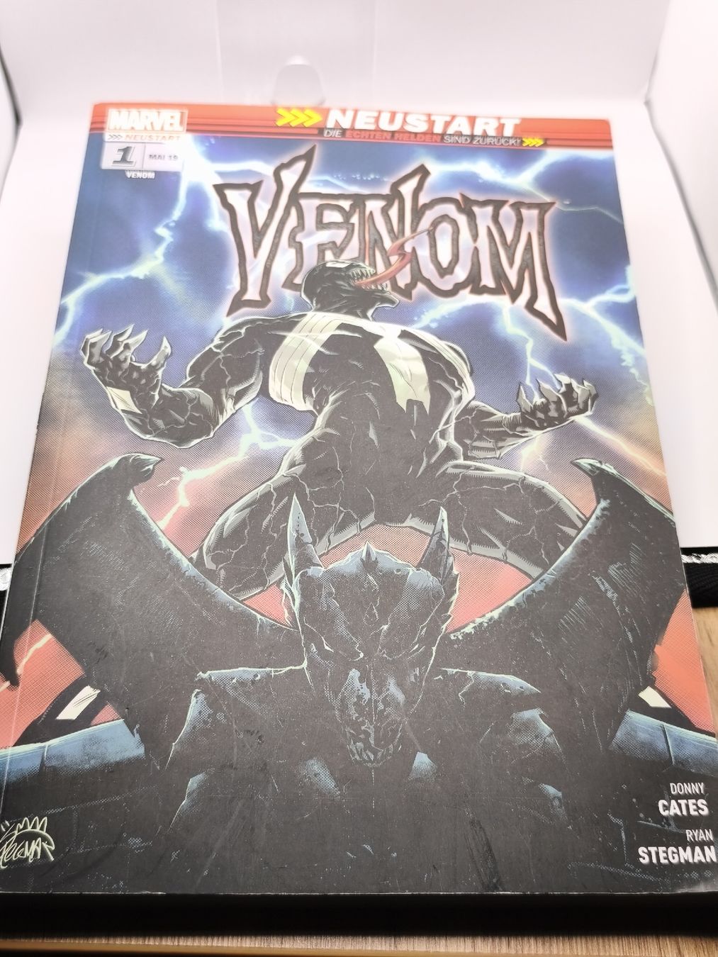 Comics: Marvel Comics : Venom #1 - Neuestart - Mai 19 – Gebraucht aus Conthey von Th3gr4yf0x