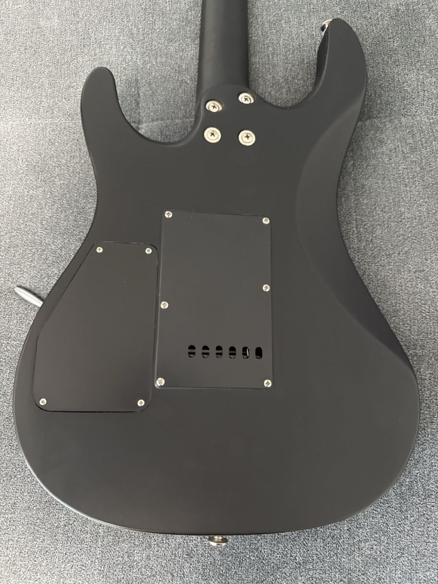 Strumenti musicali: E-Gitarre J&D by Jack & Danny, schwarz – Usato da Hunzenschwil venduto da Amblazing 4