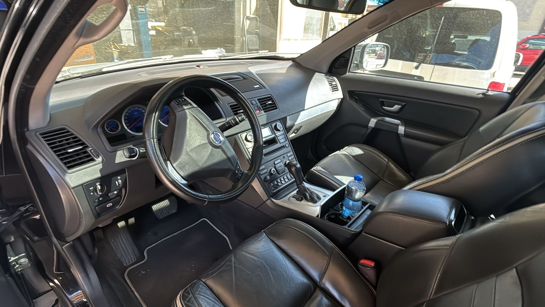 Volvo Autos: Volvo XC90 R Designe sehr selten 2011 – Gebraucht aus Biel/Bienne von 300ccc 3