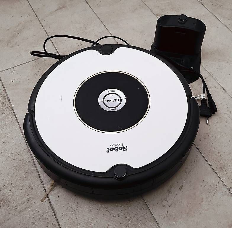 Aspirapolveri & Accessori: Aspirateur iRobot Roomba 605 – Usato da Carrouge VD venduto da RubenPita