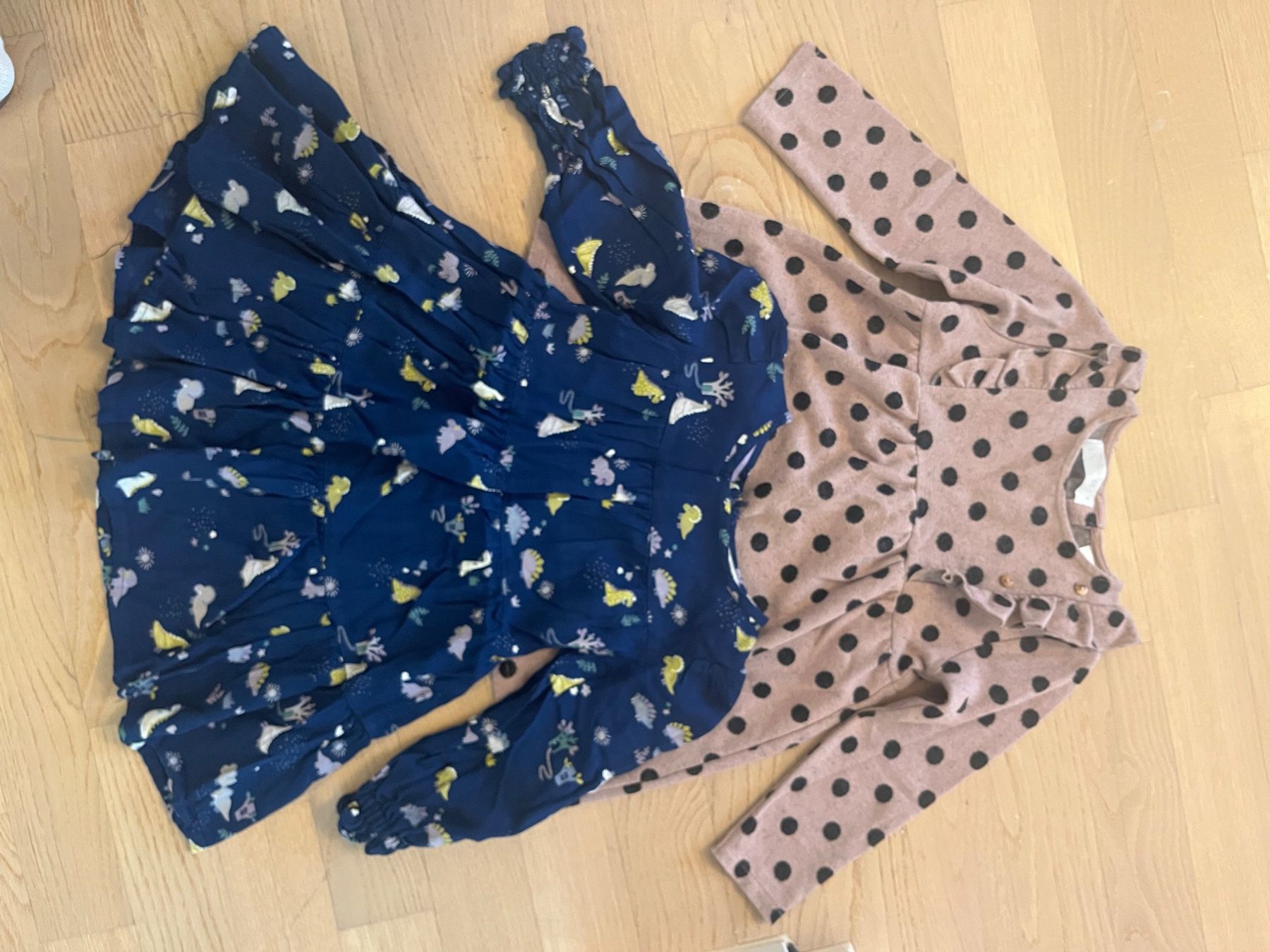 Vestiti & Gonne: Mädchen Kleid 98 – Usato da Adliswil venduto da Sale12