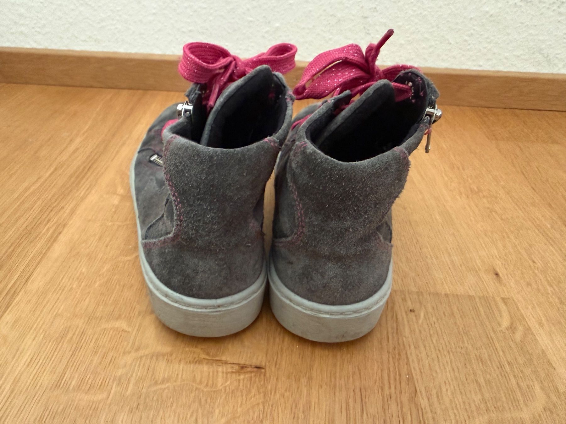 Superfit Schuhe für Mädchen: Mid Top Sneakers superfit gr 33 – Gebraucht aus Hünibach von rotestandem01 2