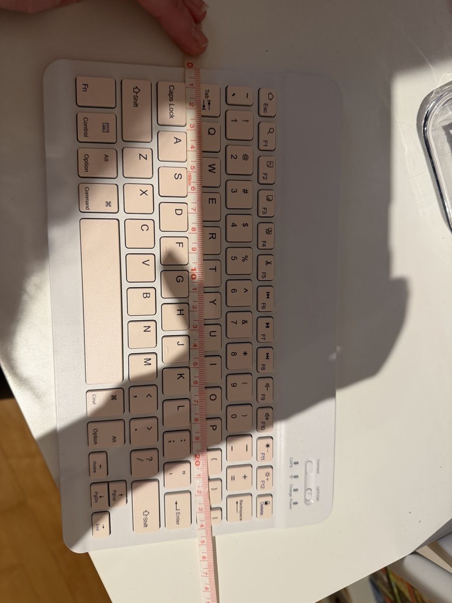 Claviers: Tastatur – Neuf (Voir description) à Pfäffikon ZH par JanineZ98 1