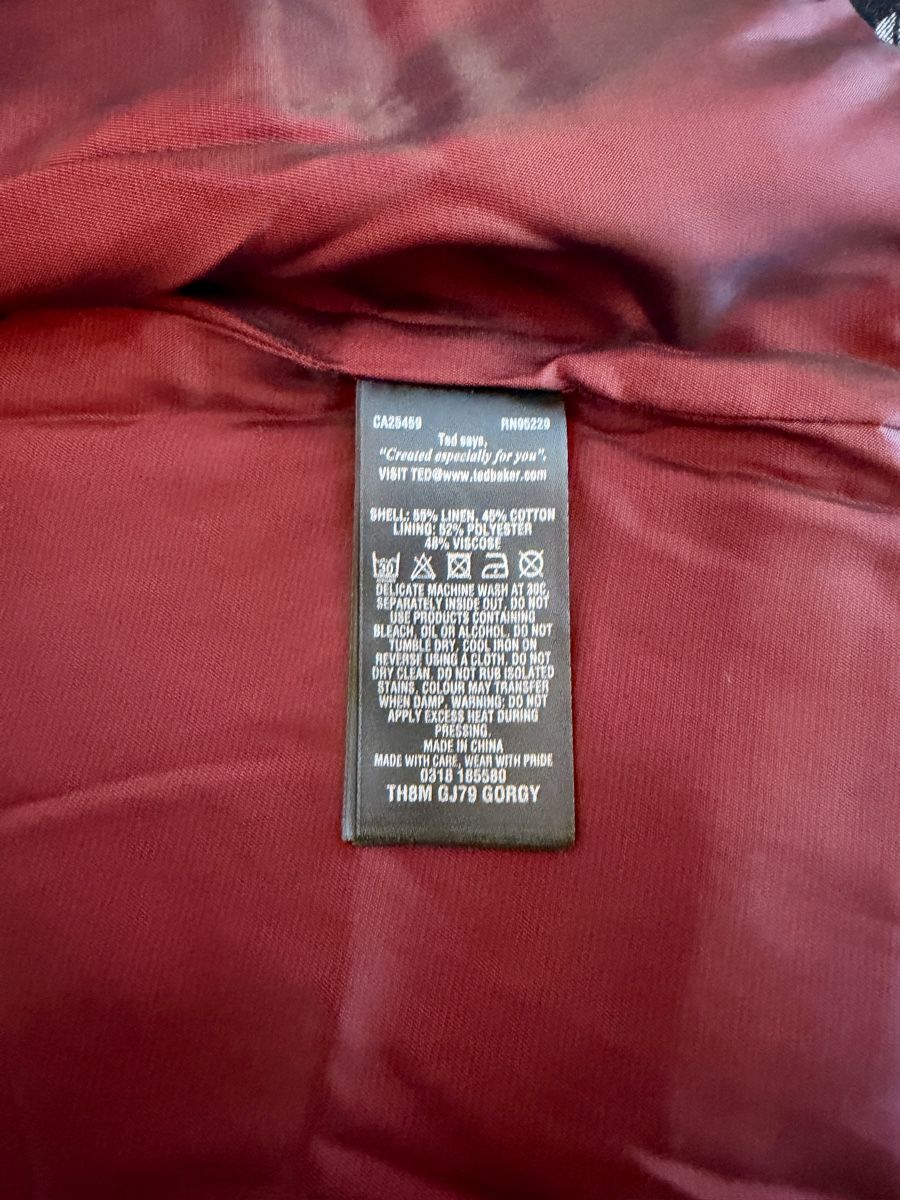 Ted Baker Giacche: Ted Baker, leichte Jacke – Nuovo (secondo la descrizione) da Emmenbrücke venduto da marinmil 2