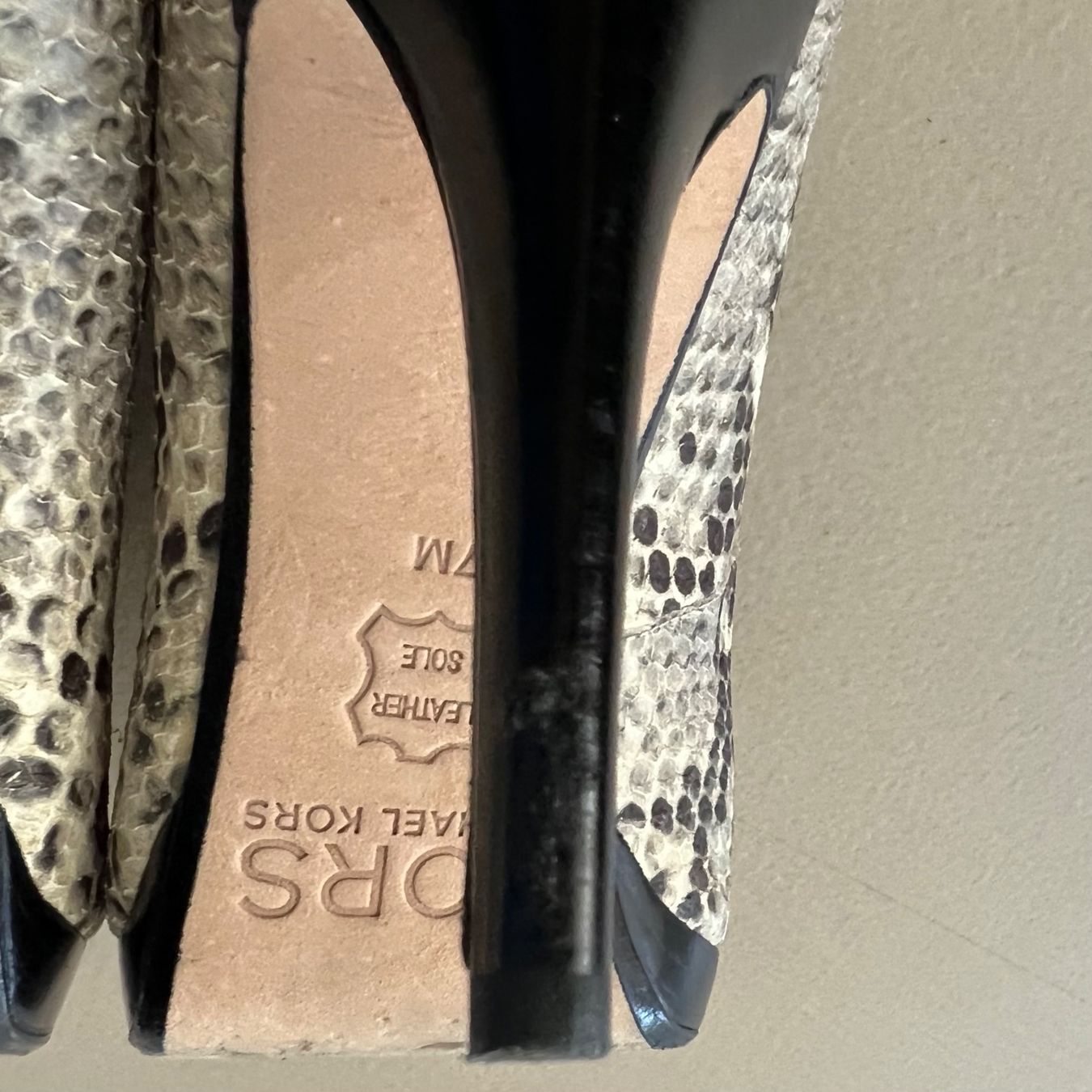 Michael Kors Scarpe da donna: MICHAEL KORS Pumps 🖤 – Usato da Zürich venduto da ClosetQueen 9
