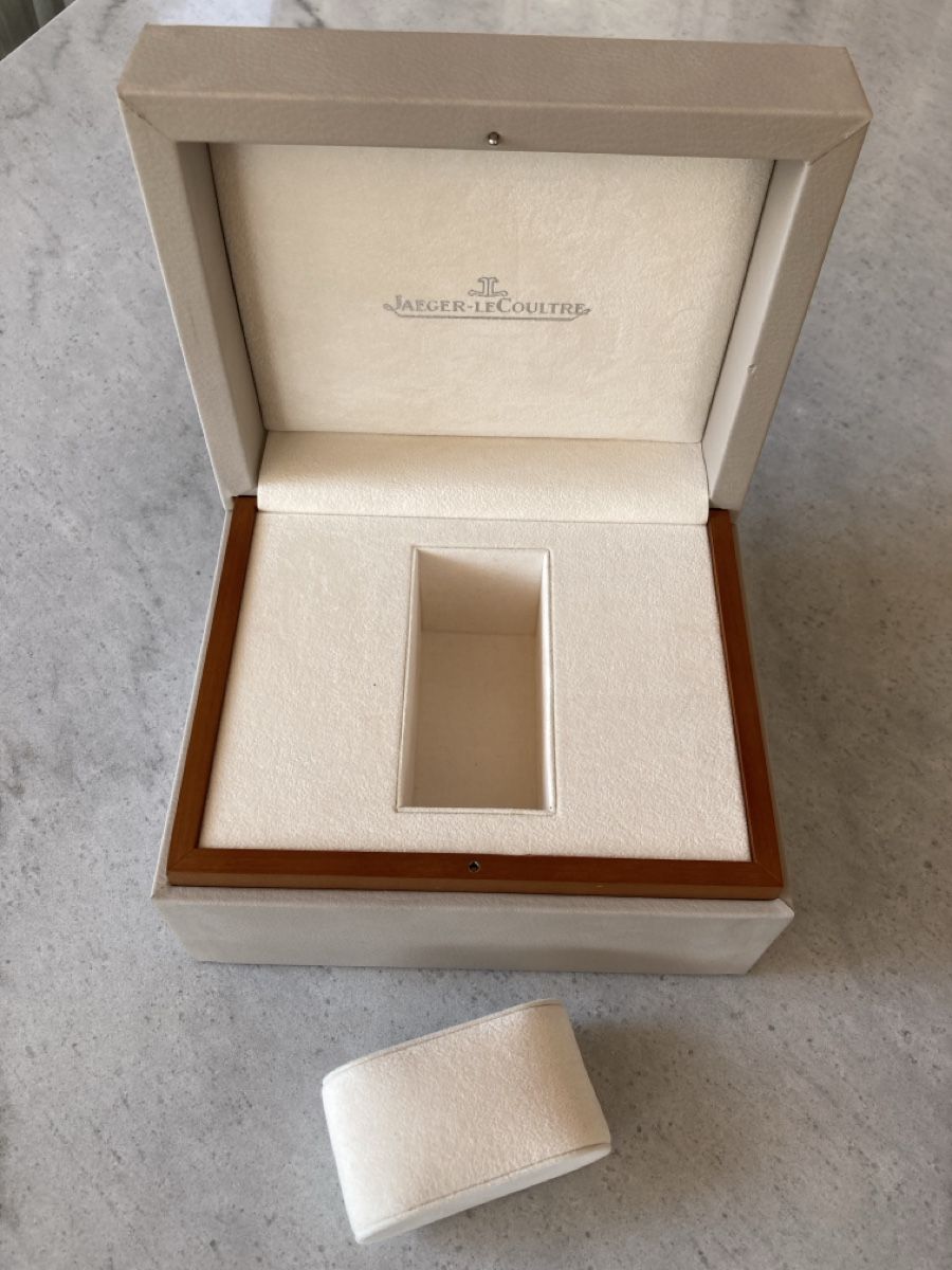 Scatole porta orologi: Jaeger-LeCoultre Original Uhrenbox – Nuovo (secondo la descrizione) da Binningen venduto da chr_tb7s 1